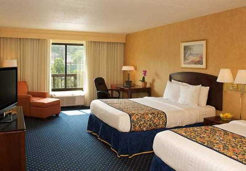 Courtyard By Marriott Bloomington Hotel Szoba fotó